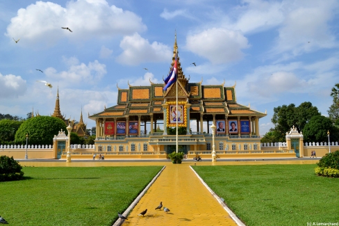 Le pavillon Phochani dans l’enceinte du palais royal