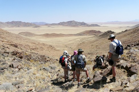 Randonnee-dans-le-desert