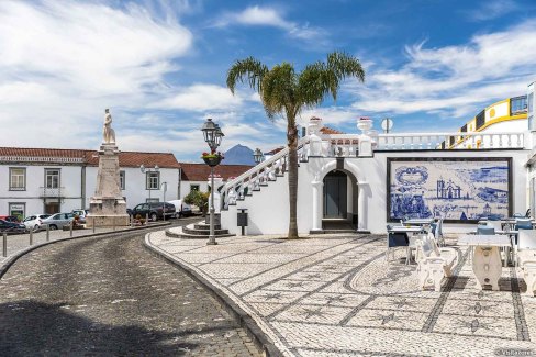 Jolie place à Velas, sur l'île de São Jorge