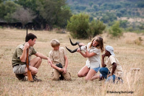 Initiation au pistage en pleine savane