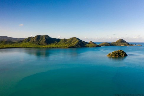 Pinching Bay à Antigua