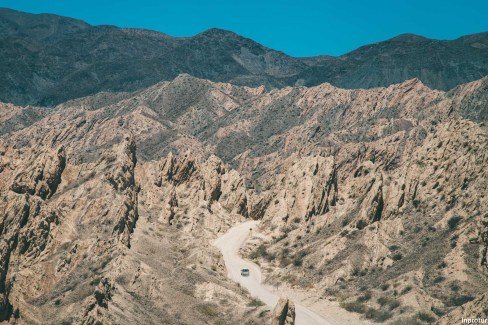 La-Quebrada-de-las-Flechas-et-ses-formations-rocheuses-Inprotur-web