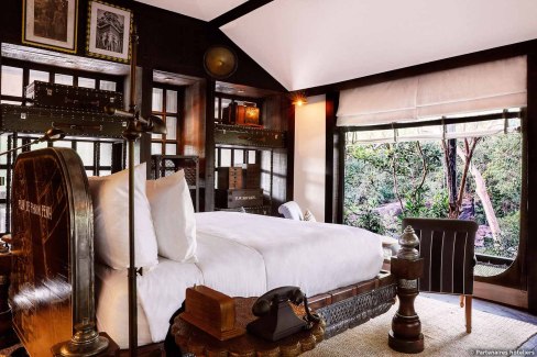 Décoration de style colonial dans un hébergement au Cambodge
