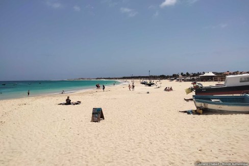 Plage de Santa Maria sur l'île de Sal au Cap-Vert