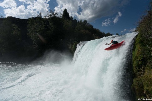 Kayak-a-Sollipulli-Chile-Travel-web