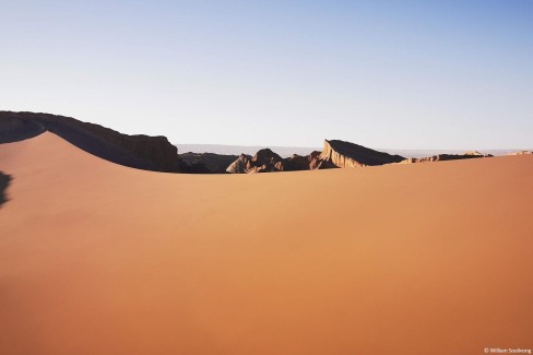 Les-magnifiques-dunes-de-sable-de-la-vallee-de-la-Lune-Atacama-William-Soulivong-web
