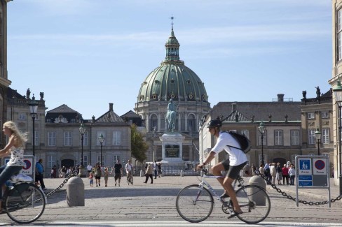 VisitDenmark-Amalienborg-slot-København_Kim-Wyon-web