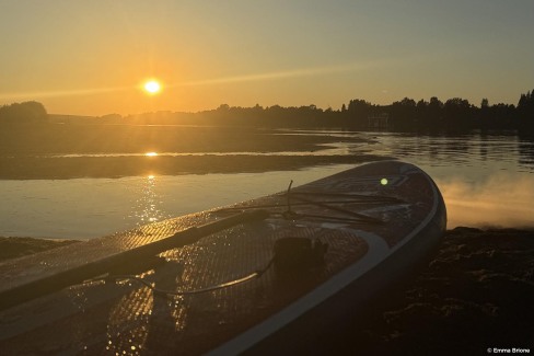 Profiter des activités extérieures à toute heure sous le soleil de minuit en Laponie