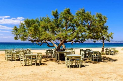 Taverne à Naxos dans les Cyclades grecques