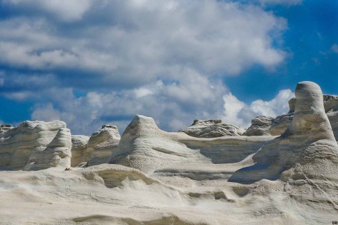 Paysage lunaire de Milos dans les Cylades