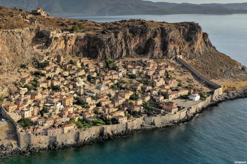 Citadelle de Monemvassia dans le Péloponnèse