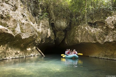 Les grottes sacrées du Cayo District au Belize