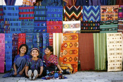 Découverte de l'artisanat et de la culture maya sur les marchés au Guatemala