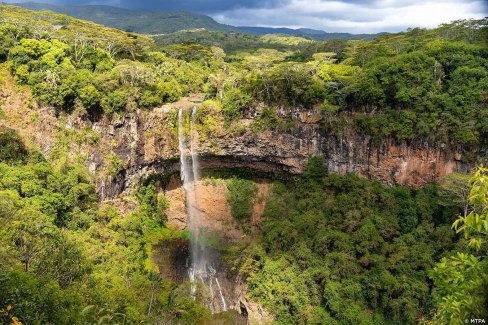 Cascade Chamarel sur l'île Maurice