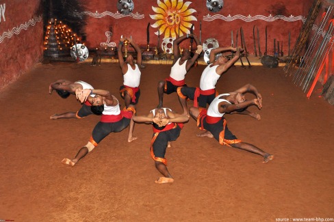 8-Kalaripayattu-lart-martial-du-Kerala-web