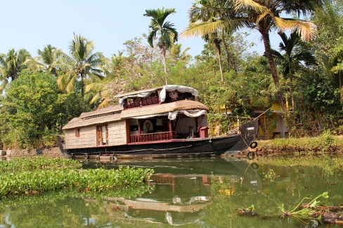 Kettuvallam, house-boat, dans les backwaters