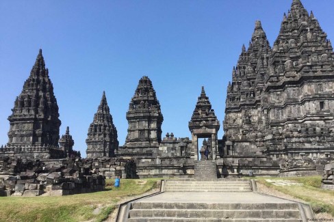 Bonjours-Pixabay-Temples-de-Prambanan-web