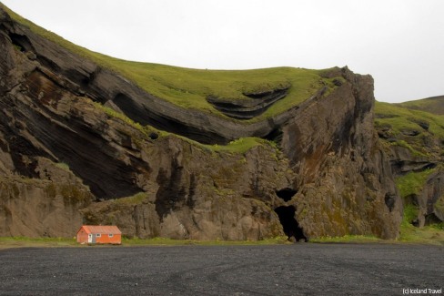 12-IcelandTravel-South-Shore