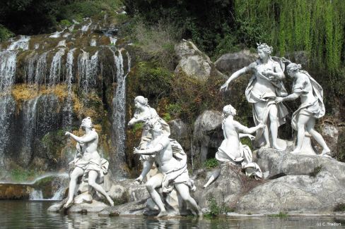 Reggia-de-Caserta-region-de-Naples