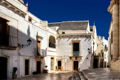 Charmant village de Locorotondo dans la commune de Bari