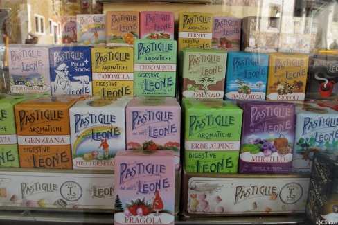 Devanture de confiserie à Venise