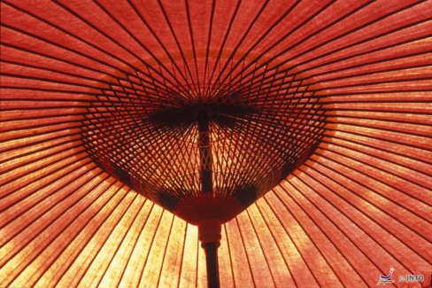 Ombrelle-japonaise-JNTO-web