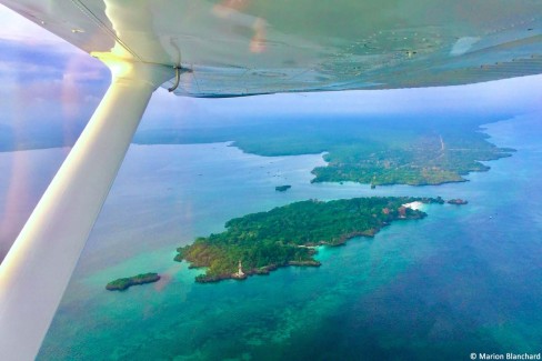 Couleurs-de-fin-de-journee-en-flying-safari-avant-un-atterrissage-a-Diani-Marion-Blanchard-web