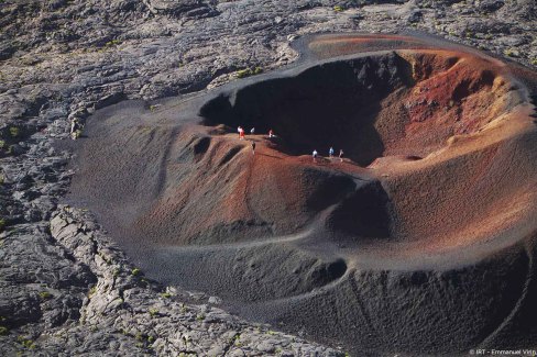 Cratère Fornica Leo, enclos du Piton du volcan