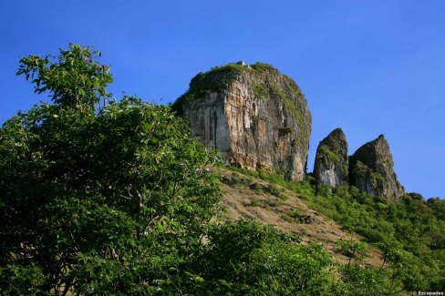 Monde-Authentique-Madagascar-nord-ascension-de-la-Montagne-des-Francais-Escapades