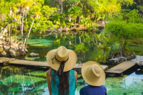 Kin-Enriquez-Pixabay-Cenote-du-Yucatan-web