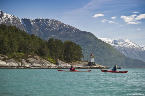 9-InnovationNorway_Hardangerfjord-Kayaking