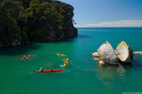 Etape à deux au Split Apple Rock en Nouvelle Zélande