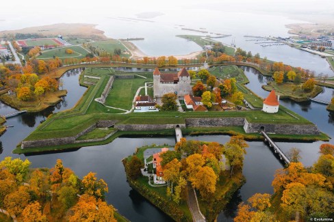 Château épiscopal de Kuressaare sur l'île de Saaremaa en Estonie