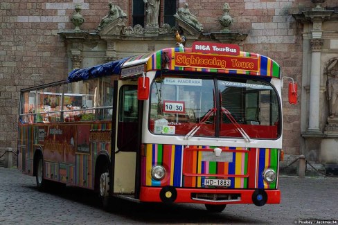 Bus touristique à Riga, Lettonie