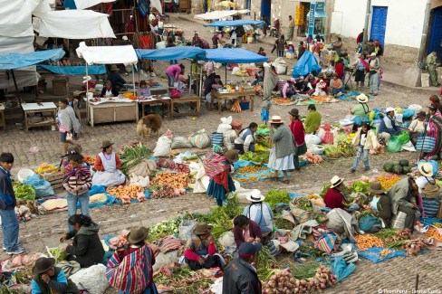 Mercado-de-Pisac-WEB