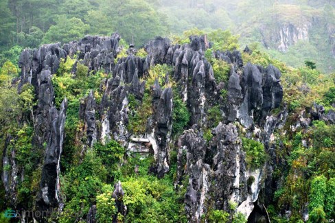 Sagada-Echo-Valley-web