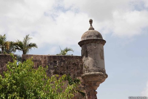 Paseo de la Princesa, guérite du castillo San Felipe del Morro