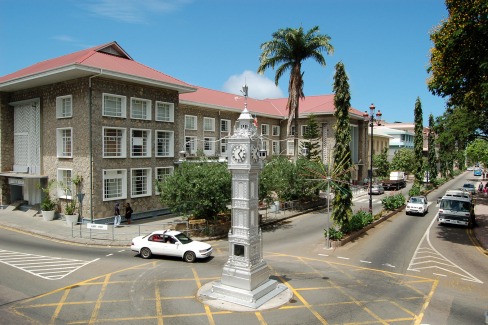 Victoria, Capitale des Seychelles, et sa tour de l’horloge