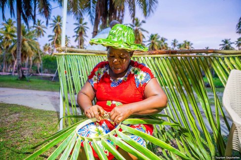 Tissage traditionnel dans l'archipel des Seychelles
