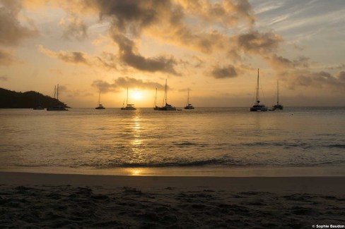 Anse Volbert au coucher du soleil