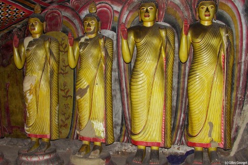 10-Grottes-de-Dambulla-GillesGeorget-web