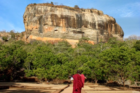 3-Forteresse-de-Sigiriya-Fotolia-web