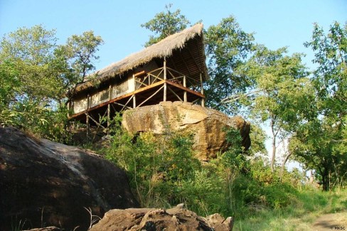 Tented lodge de caractère dans le parc du Tarangire