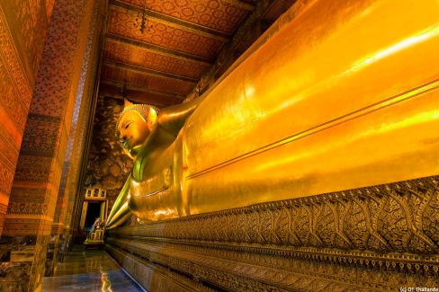 Le-Bouddha-couche-du-temple-de-Wat-Pho
