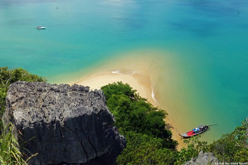 Vue plongée de la baie de Phang Nga