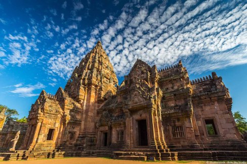 shutterstock_139033226-Prasat-Phanom-Rung-web