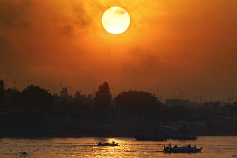 VN-Mekong_Chau-Doc-Sunrise-web