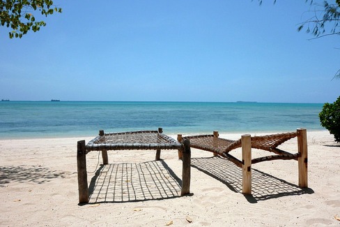 Face à la mer a Zanzibar