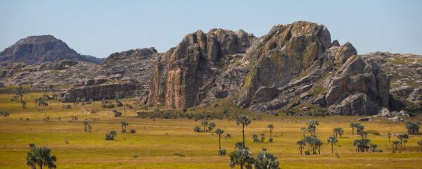 Voyager sur mesure le long de la mythique RN 7 à Madagascar avec Monde Authentique